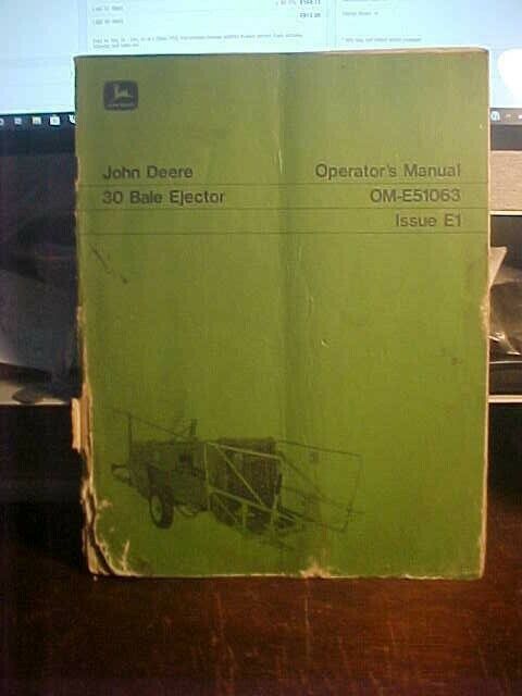 Om John Deere 30 Bale Ejector Issue E1  (1c)